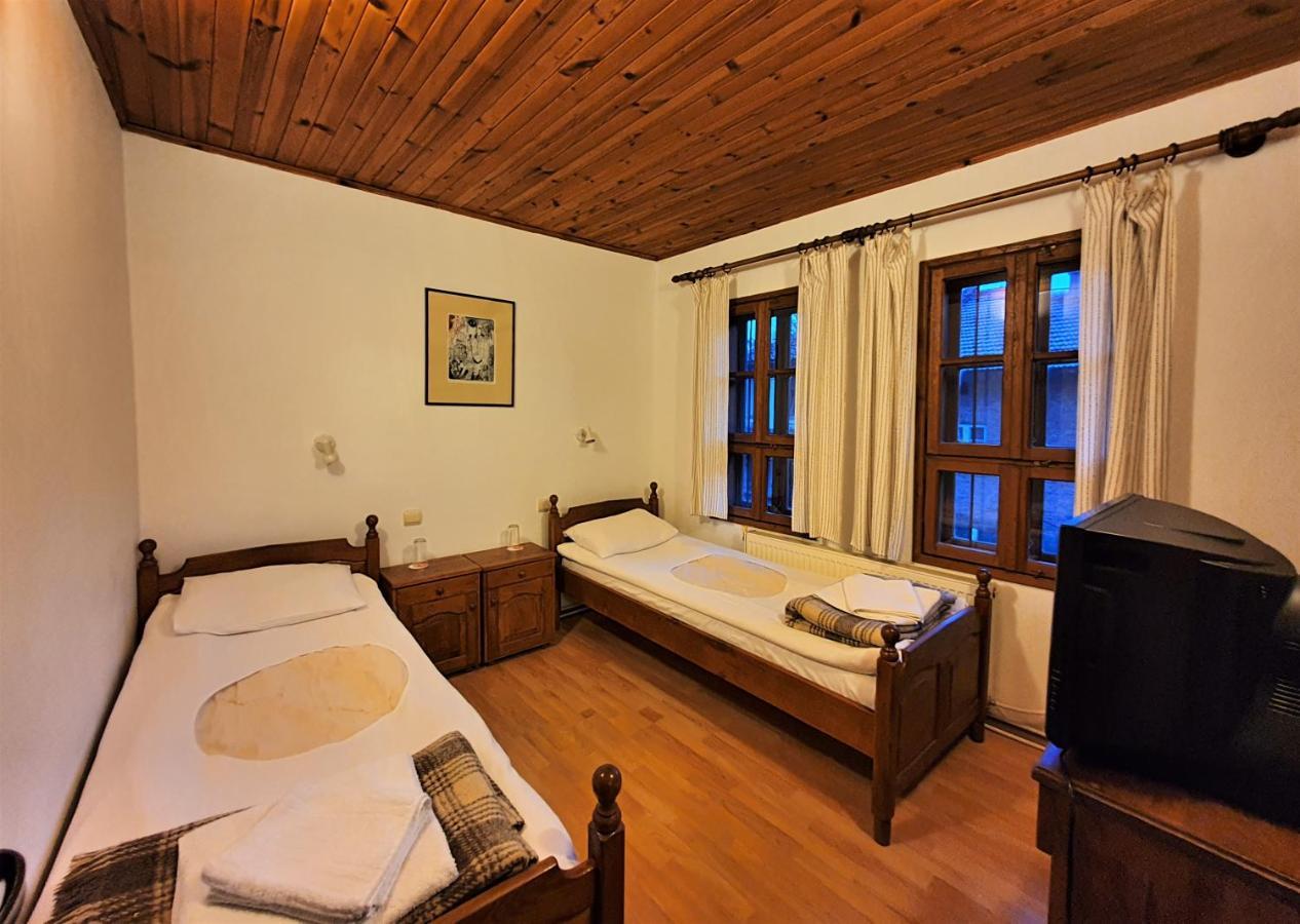 Yakovtsi Inn Esterno foto