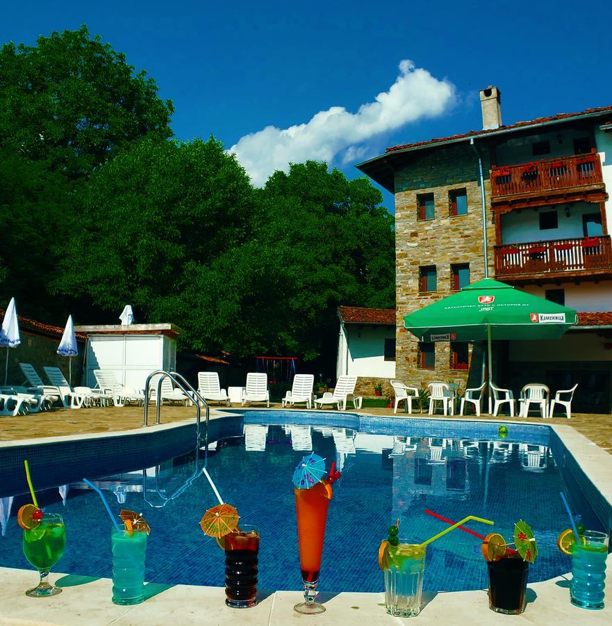 Yakovtsi Inn Esterno foto